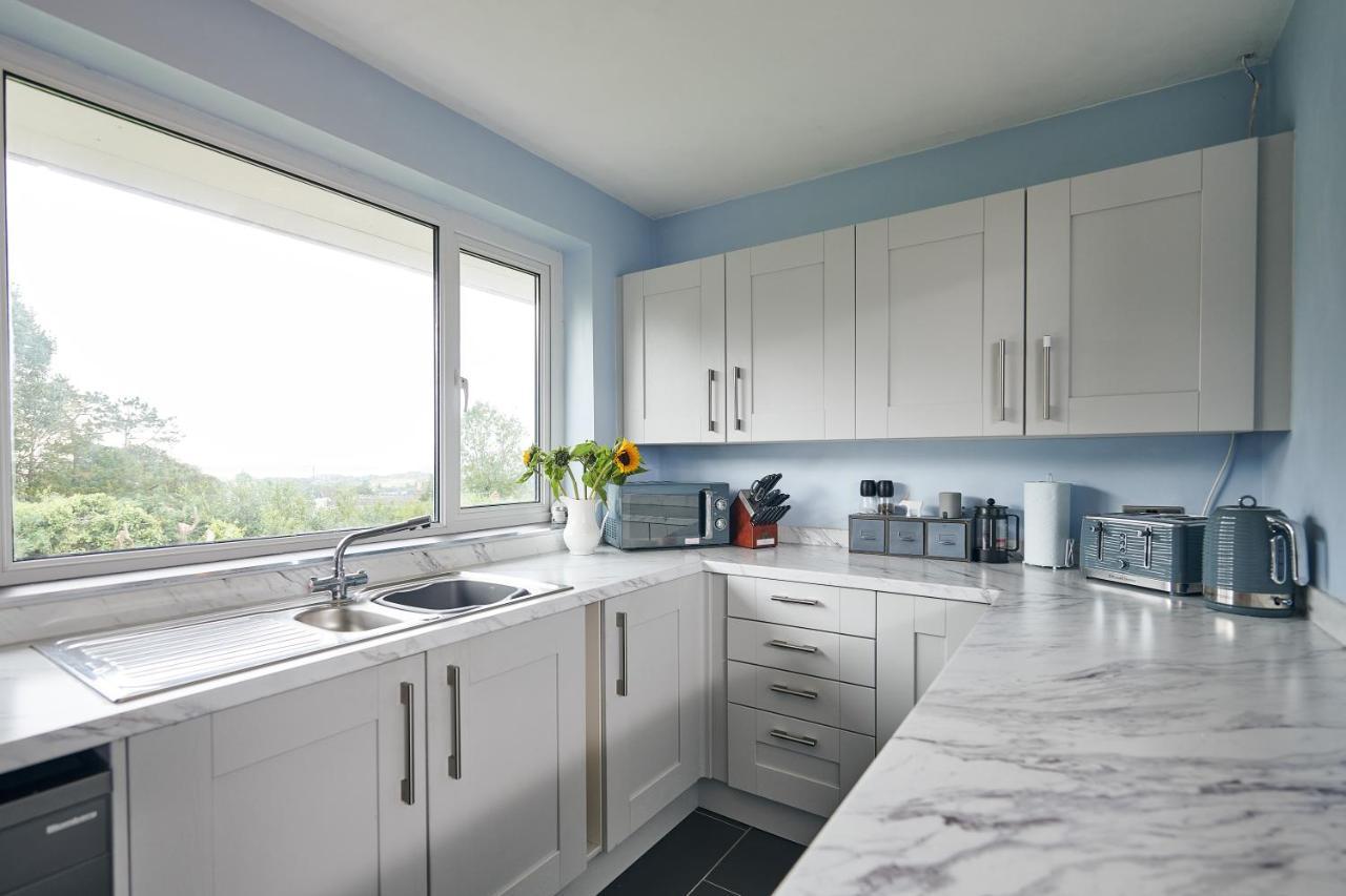 טנבי Sea Gem- Beautiful Family Home With Stunning Sea Views & Garden מראה חיצוני תמונה