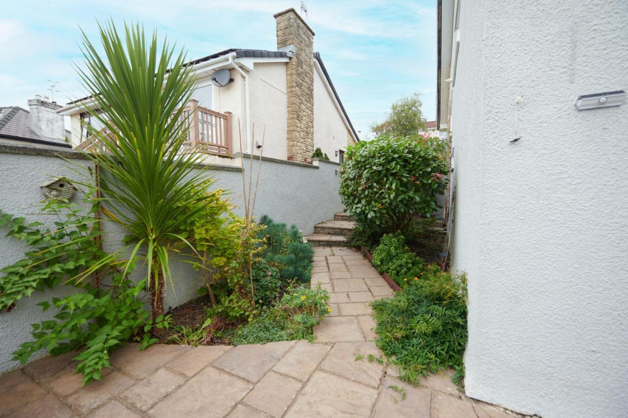טנבי Sea Gem- Beautiful Family Home With Stunning Sea Views & Garden מראה חיצוני תמונה